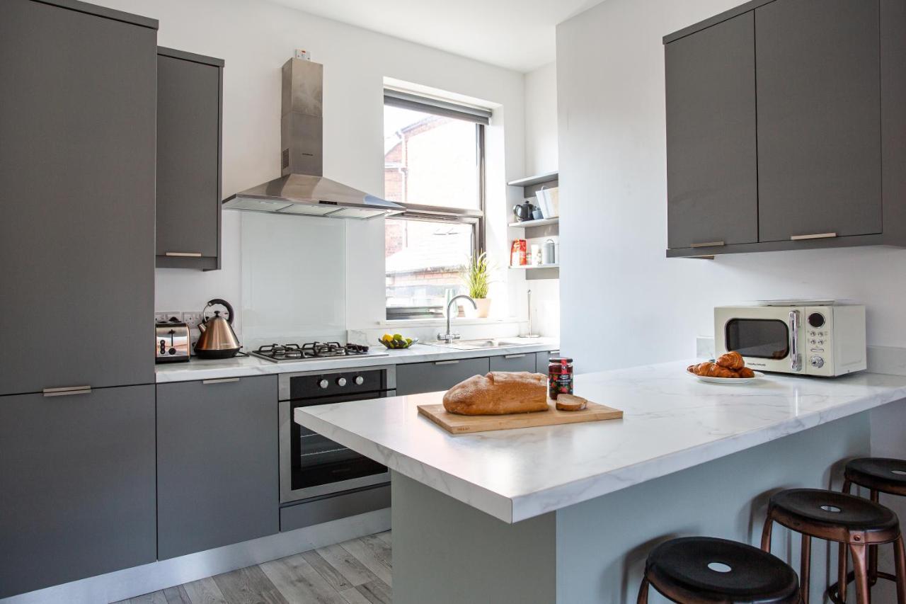 Modern Luxury Apartment, Sleeps 6, Best Location Belfast Zewnętrze zdjęcie