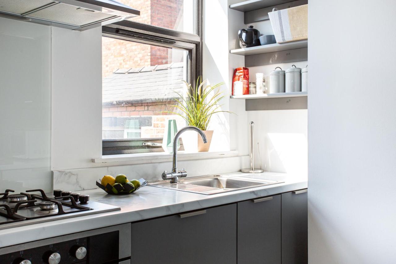 Modern Luxury Apartment, Sleeps 6, Best Location Belfast Zewnętrze zdjęcie
