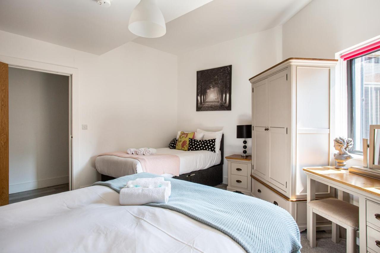 Modern Luxury Apartment, Sleeps 6, Best Location Belfast Zewnętrze zdjęcie