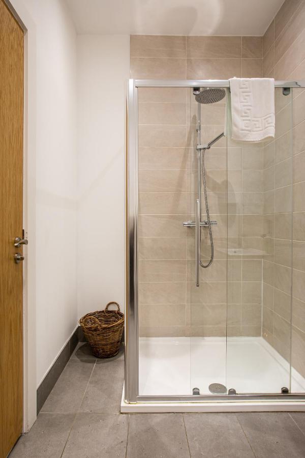 Modern Luxury Apartment, Sleeps 6, Best Location Belfast Zewnętrze zdjęcie